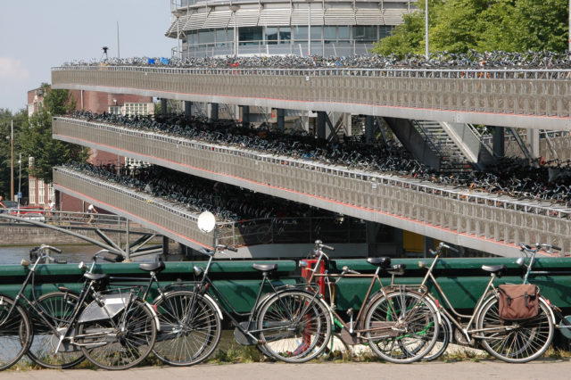 Accordo sul clima olandese, parcheggi bici