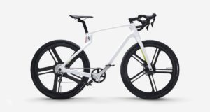E-bike in carbonio