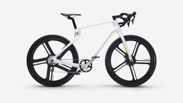 E-bike in carbonio